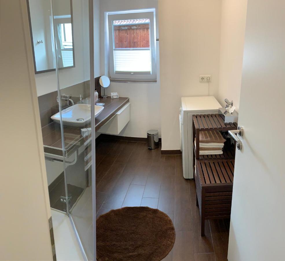 Ferienwohnung Janus Altstadt-Hameln Haus 2 Inklusive Parkplatz - Mit Und Ohne Terrasse Oder Loggia Hamelin Esterno foto