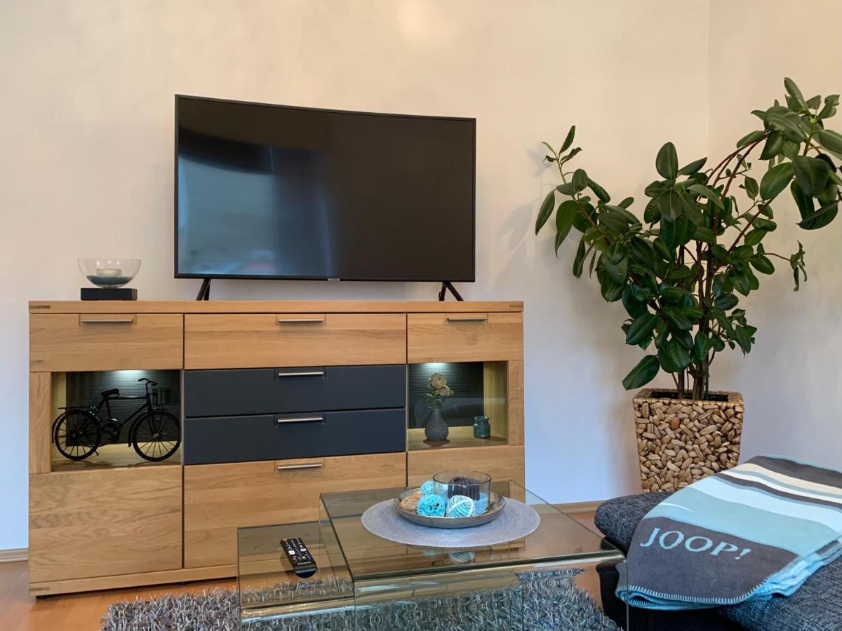 Ferienwohnung Janus Altstadt-Hameln Haus 2 Inklusive Parkplatz - Mit Und Ohne Terrasse Oder Loggia Hamelin Esterno foto