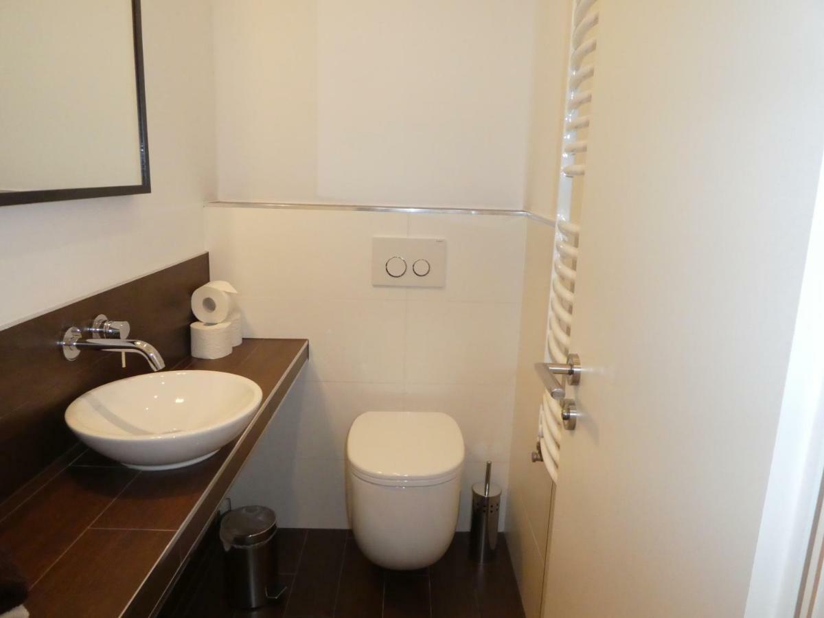 Ferienwohnung Janus Altstadt-Hameln Haus 2 Inklusive Parkplatz - Mit Und Ohne Terrasse Oder Loggia Hamelin Esterno foto
