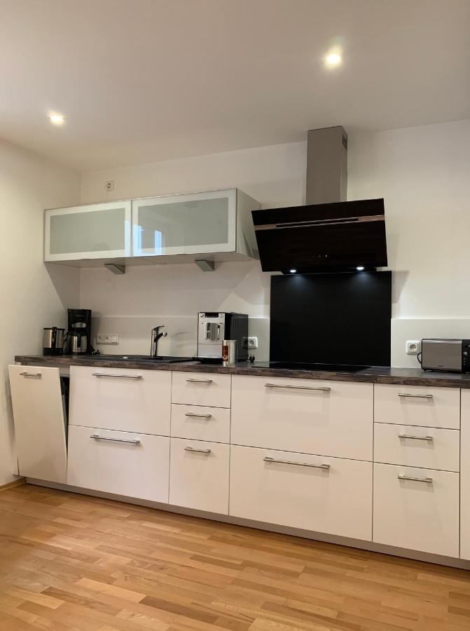 Ferienwohnung Janus Altstadt-Hameln Haus 2 Inklusive Parkplatz - Mit Und Ohne Terrasse Oder Loggia Hamelin Esterno foto