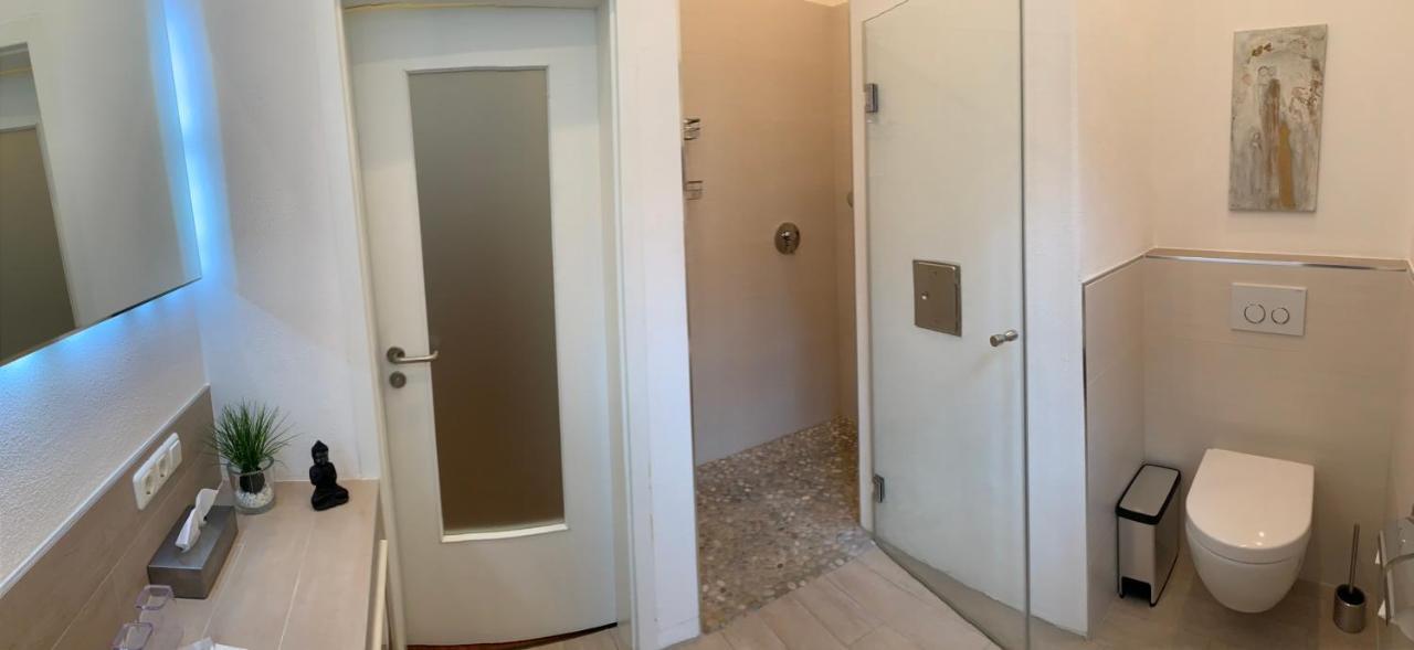 Ferienwohnung Janus Altstadt-Hameln Haus 2 Inklusive Parkplatz - Mit Und Ohne Terrasse Oder Loggia Hamelin Esterno foto